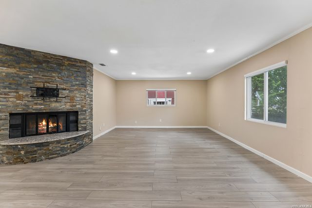 3203 Shady Springs, San Antonio, TX 78230