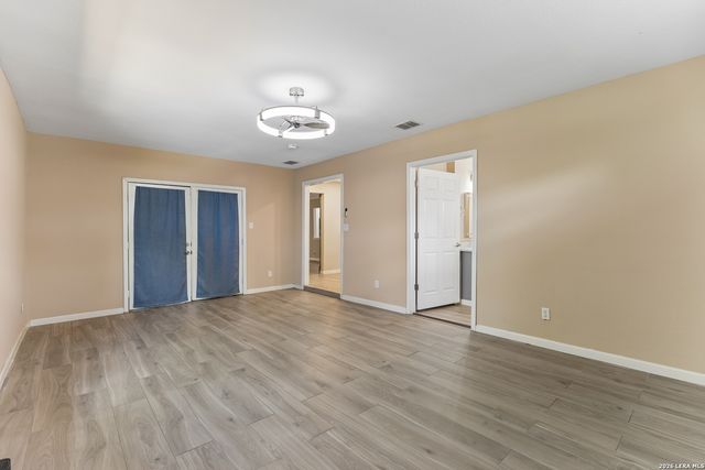 3203 Shady Springs, San Antonio, TX 78230