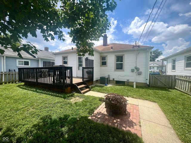 63 N 15th Avenue, Beech Grove, IN 46107