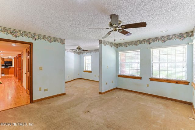 2235 STRAWBERRY CREEK Lane, Middleburg, FL 32068