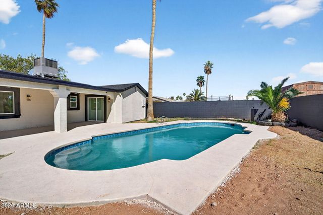 8531 W Vale Drive, Phoenix, AZ 85037