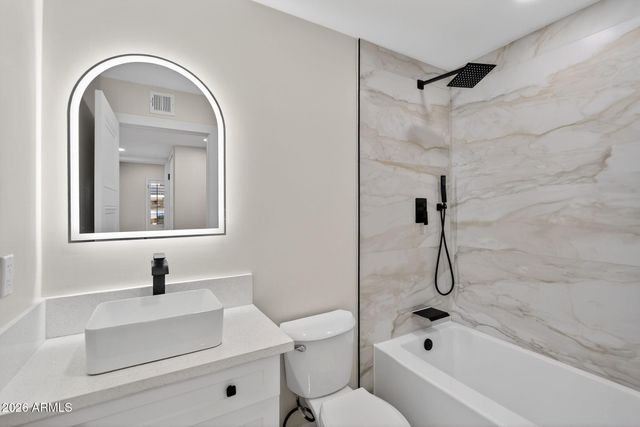 8531 W Vale Drive, Phoenix, AZ 85037