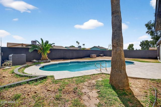 8531 W Vale Drive, Phoenix, AZ 85037