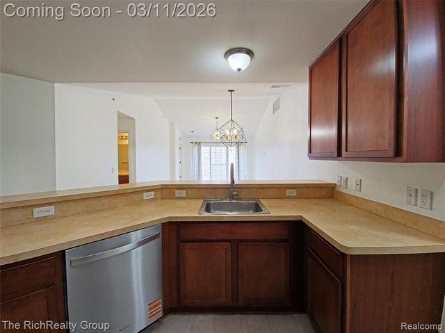 2394 Arcadia Drive, Canton, MI 48188