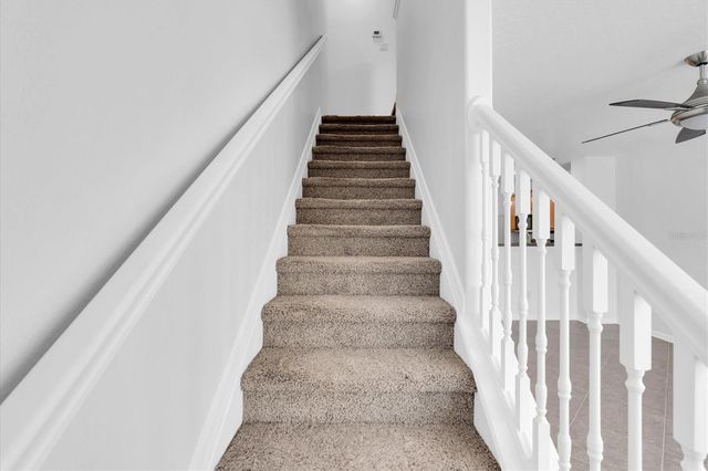 545 VINCINDA CREST WAY, Tampa, FL 33619