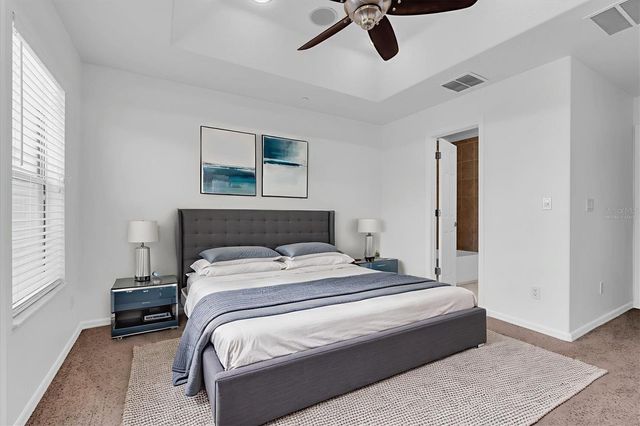 545 VINCINDA CREST WAY, Tampa, FL 33619