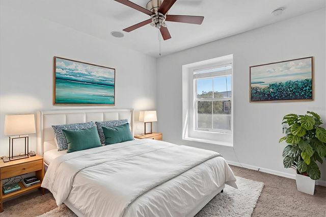 545 VINCINDA CREST WAY, Tampa, FL 33619