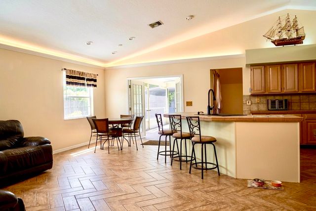 686 Caravan Terrace, Sebastian, FL 32958