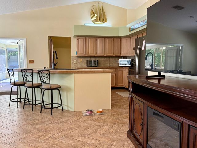 686 Caravan Terrace, Sebastian, FL 32958