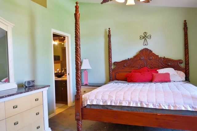 686 Caravan Terrace, Sebastian, FL 32958