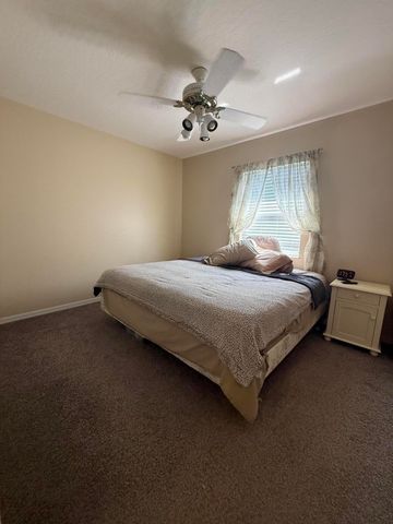 686 Caravan Terrace, Sebastian, FL 32958