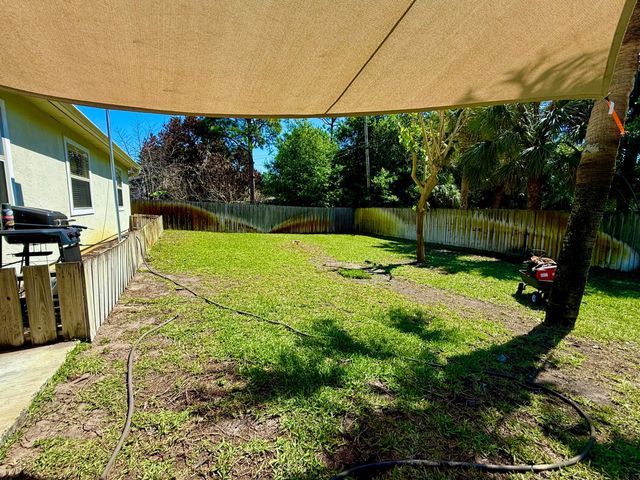 686 Caravan Terrace, Sebastian, FL 32958