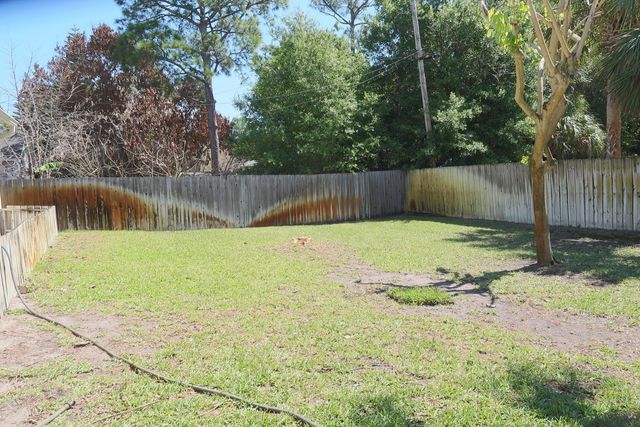 686 Caravan Terrace, Sebastian, FL 32958