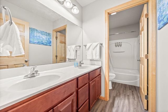 2705 E 28th Street, Minneapolis, MN 55406