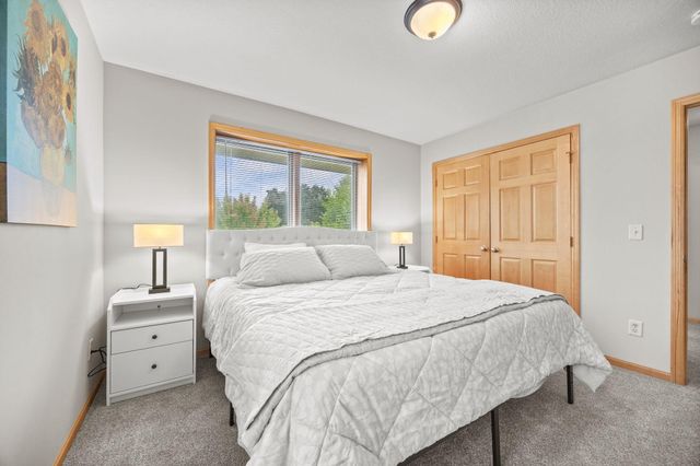 2705 E 28th Street, Minneapolis, MN 55406