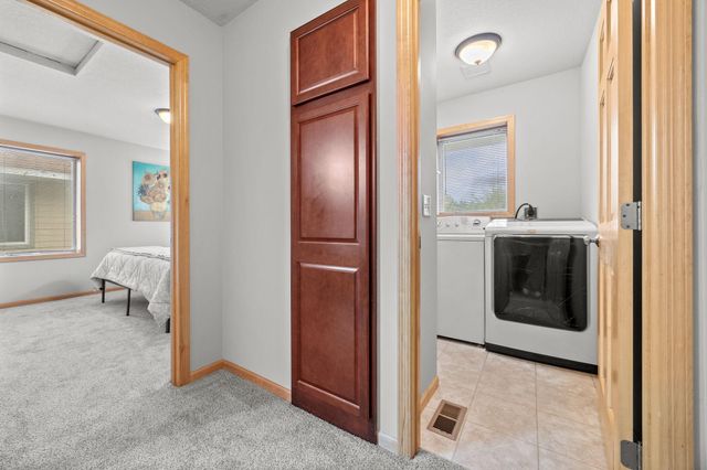 2705 E 28th Street, Minneapolis, MN 55406