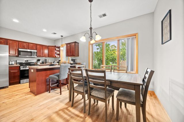 2705 E 28th Street, Minneapolis, MN 55406