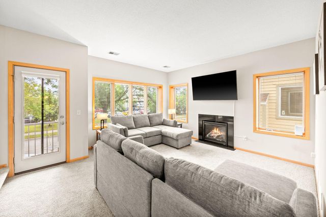 2705 E 28th Street, Minneapolis, MN 55406