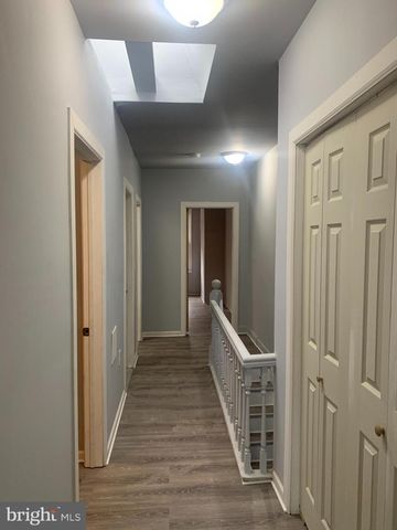 2902 E MONUMENT ST, Baltimore, MD 21205