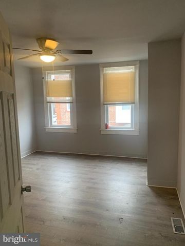 2902 E MONUMENT ST, Baltimore, MD 21205