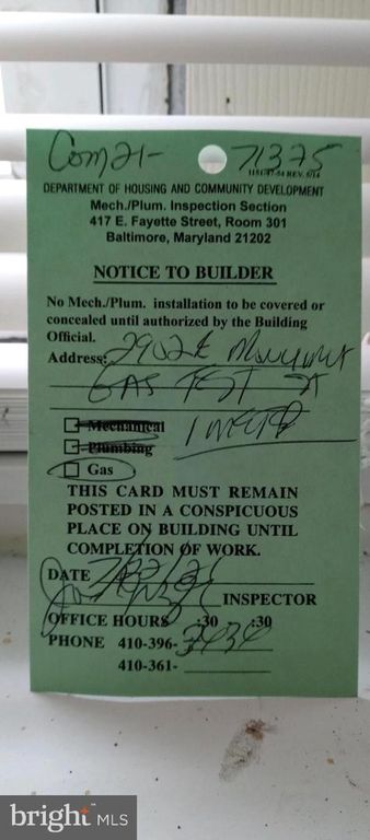 Image 17 of property listing at 2902 E MONUMENT ST, Baltimore, MD 21205