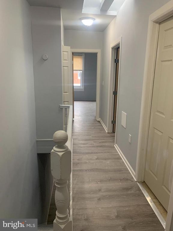 Image 6 of property listing at 2902 E MONUMENT ST, Baltimore, MD 21205