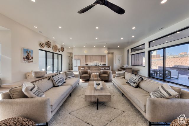 2195 S SALIDA DEL SOL, Moab, UT 84532