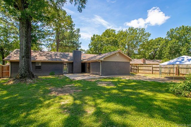 15 covewood, Conway, AR 72034