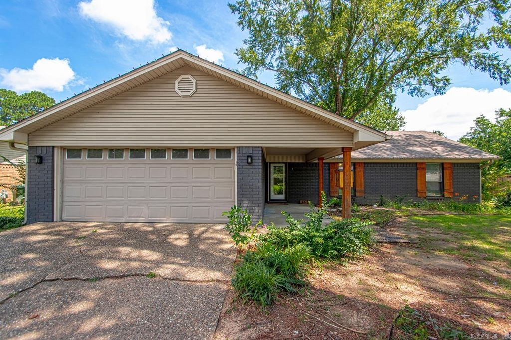 15 covewood, Conway, AR 72034