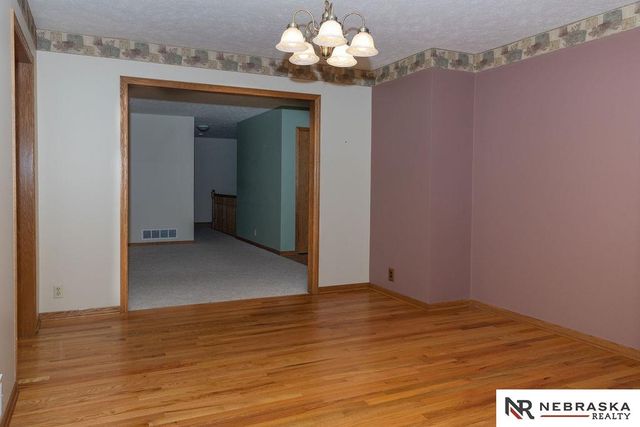 19716 Ewel Court, Plattsmouth, NE 68048