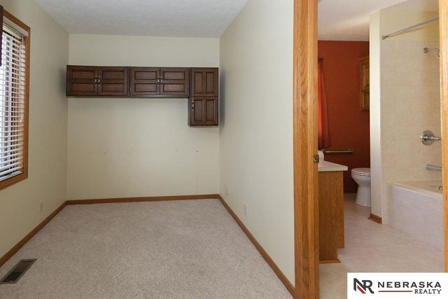 19716 Ewel Court, Plattsmouth, NE 68048