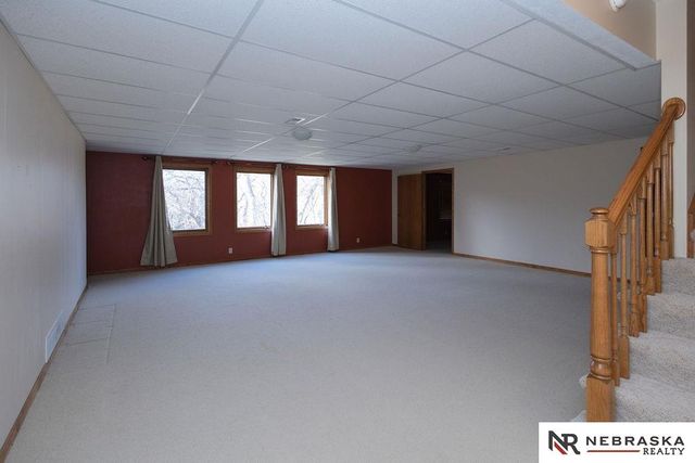 19716 Ewel Court, Plattsmouth, NE 68048