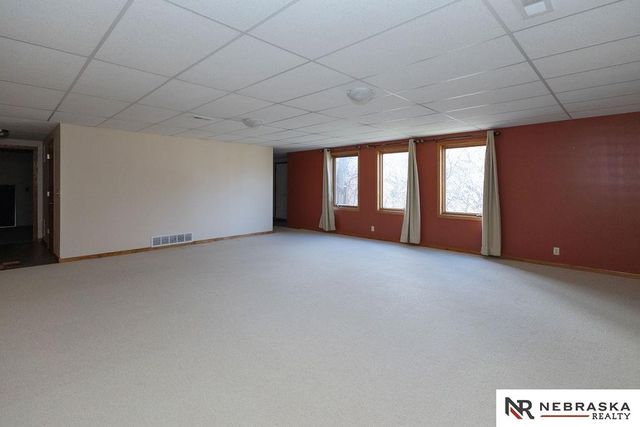 19716 Ewel Court, Plattsmouth, NE 68048