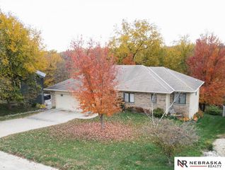 19716 Ewel Court, Plattsmouth, NE 68048