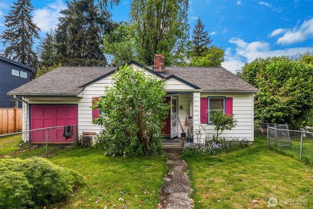 8315 Ravenna Avenue NE, Seattle, WA 98115