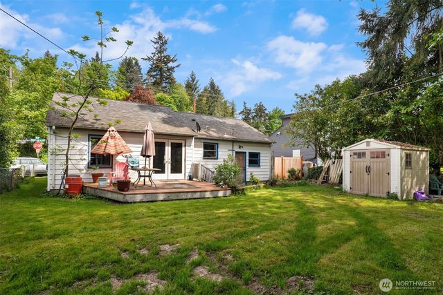 8315 Ravenna Avenue NE, Seattle, WA 98115