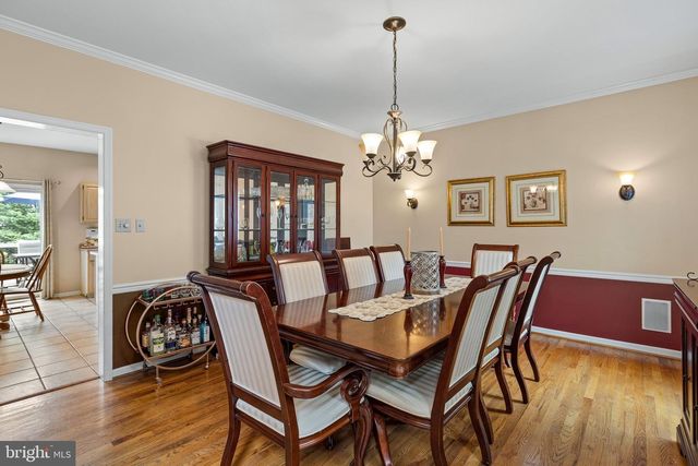 30 BRISTOL LN, Newark, DE 19711