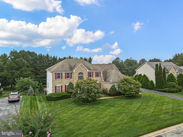 30 BRISTOL LN, Newark, DE 19711