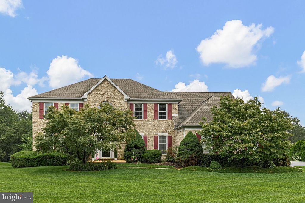 30 BRISTOL LN, Newark, DE 19711