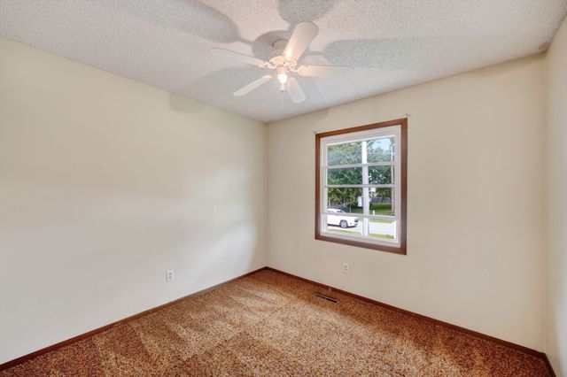 303 2nd Street NW, Bondurant, IA 50035