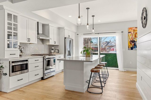 30 Cate St Unit 23, Portsmouth, NH 03801