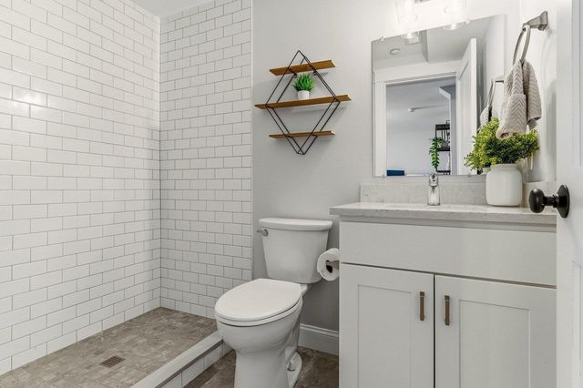 30 Cate St Unit 23, Portsmouth, NH 03801