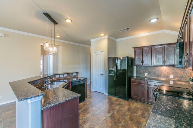 106 Bison Meadow Drive, Waxahachie, TX 75165