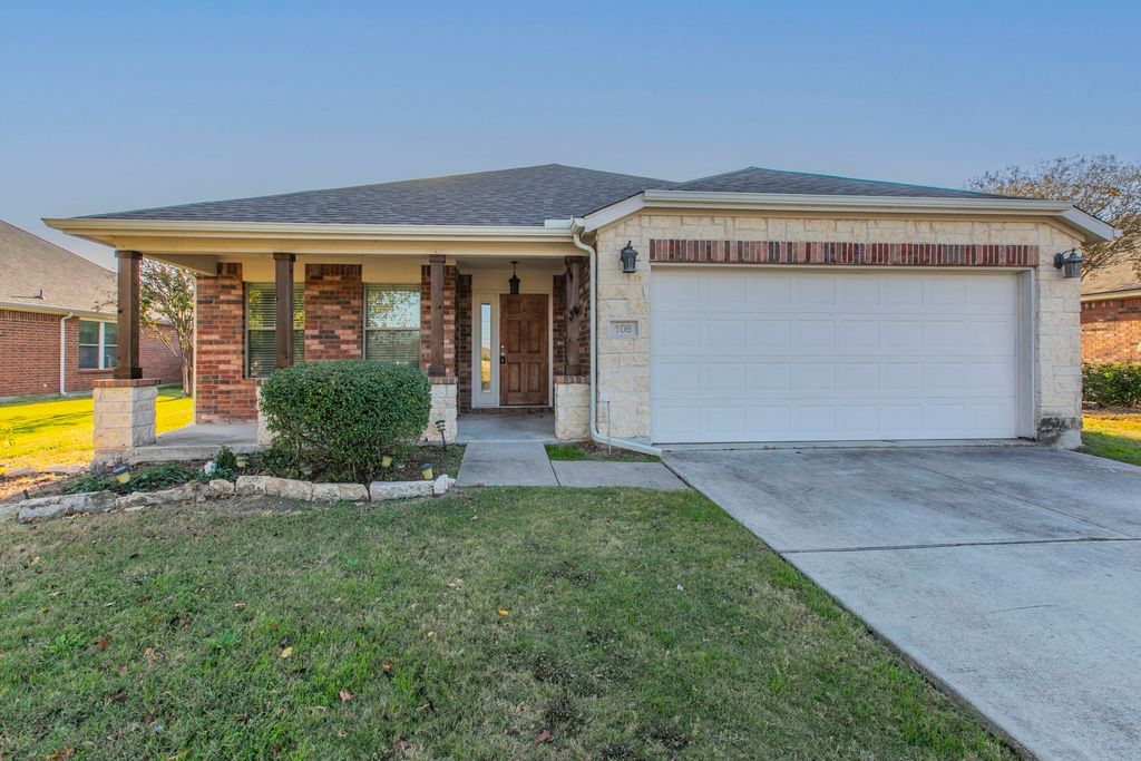 106 Bison Meadow Drive, Waxahachie, TX 75165