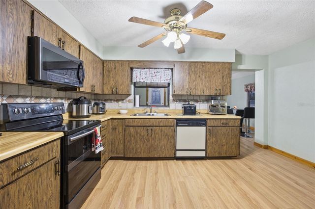 12776 SE 87TH TERRACE, Belleview, FL 34420