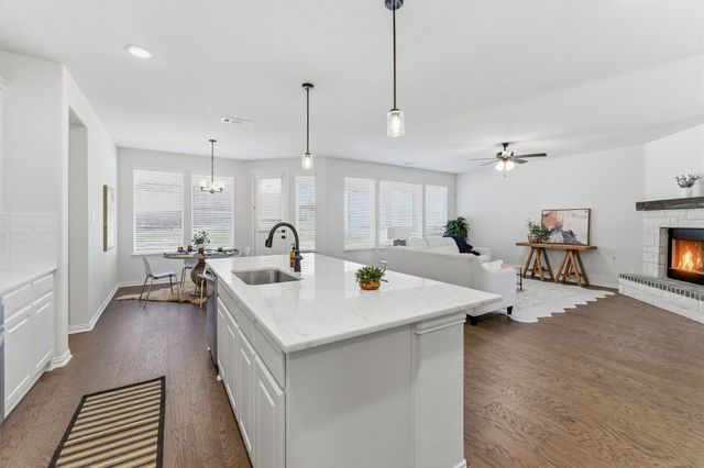 9013 County Road 623, Blue Ridge, TX 75424