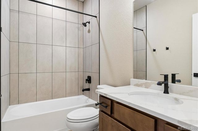588 Old Grotto Drive, Monument, CO 80132