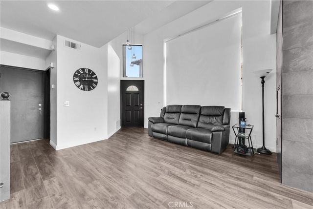 2097 San Antonio Drive, Corona, CA 92882