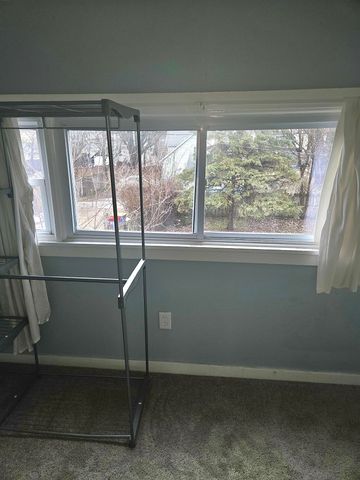 1040 Jennette Avenue NW, Grand Rapids, MI 49504