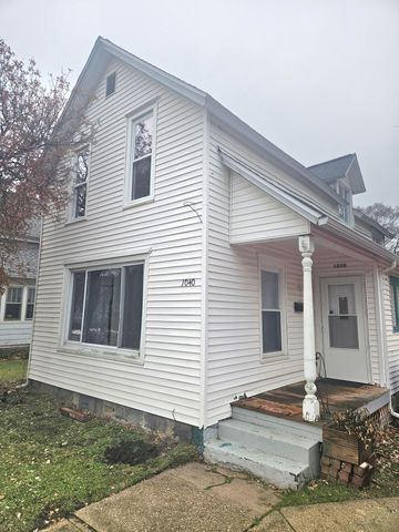 1040 Jennette Avenue NW, Grand Rapids, MI 49504